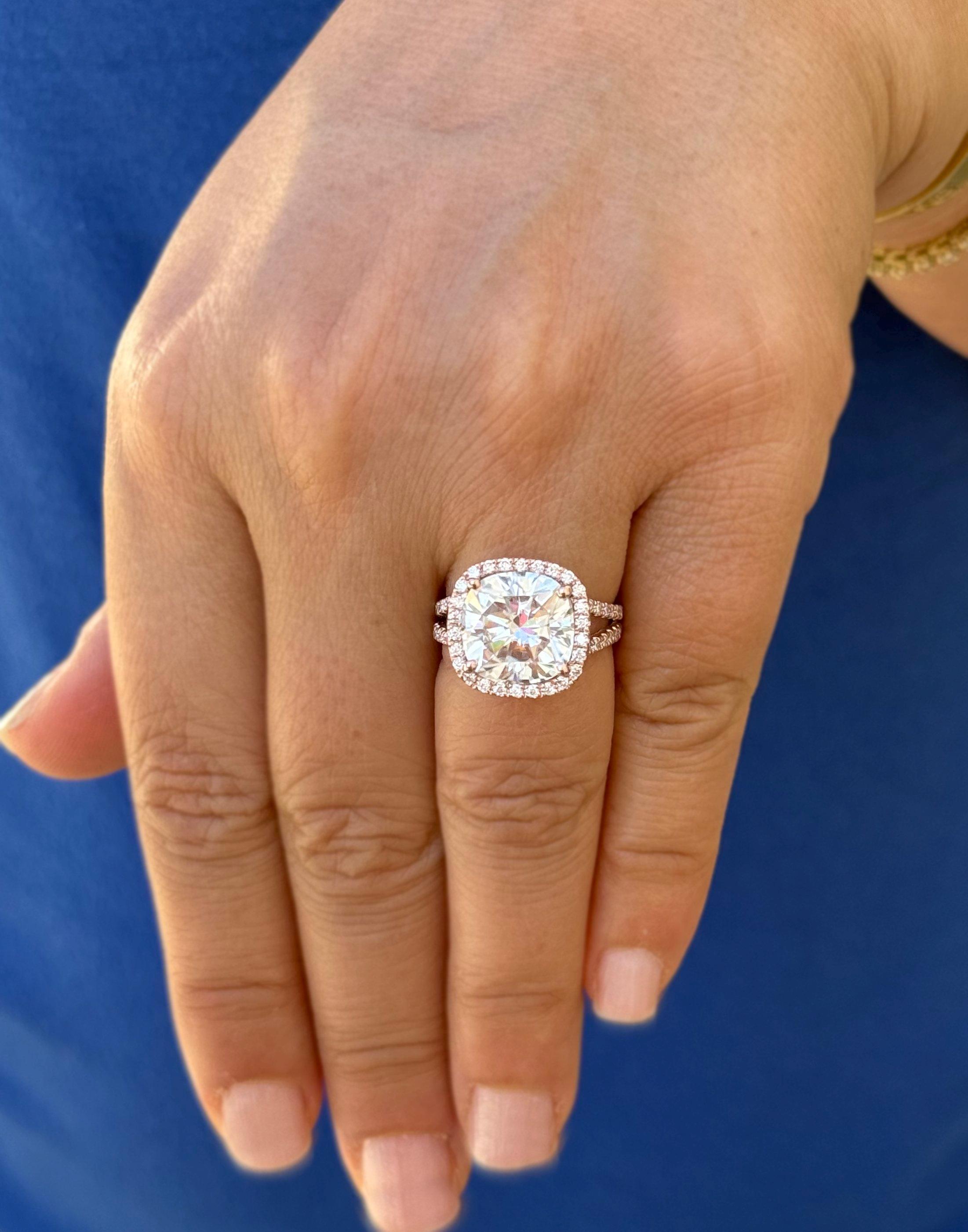 Cushion Cut and Round Cut Diamond Engagement Ring IGI Certified