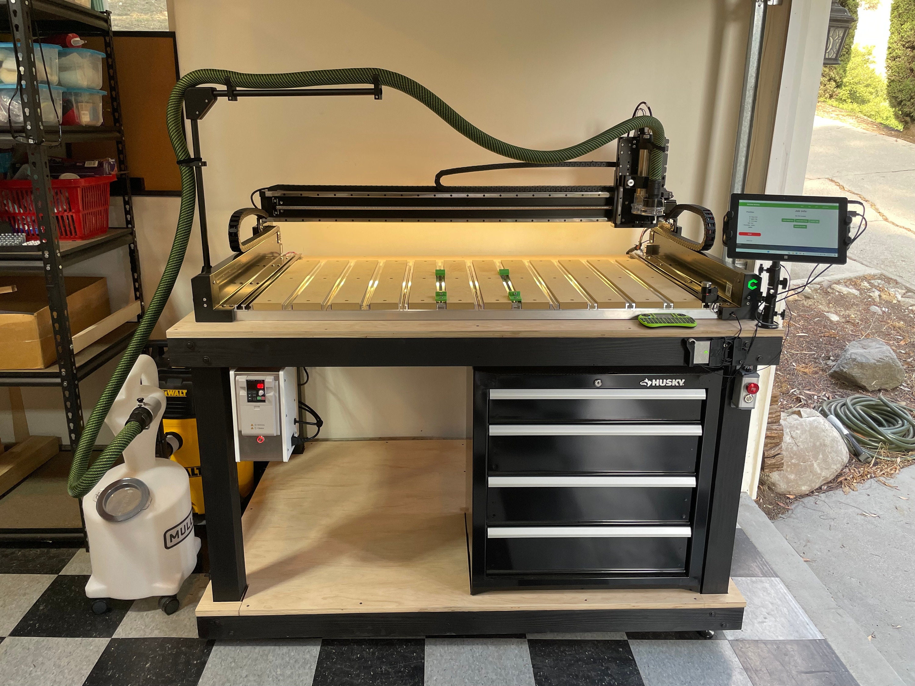 Vacuum Hose Boom for Small, Medium, and Large Size CNC Machines (x