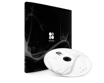 BTS Wings 2ndフルアルバム、公式K-POP CD + フォトブック + フォト