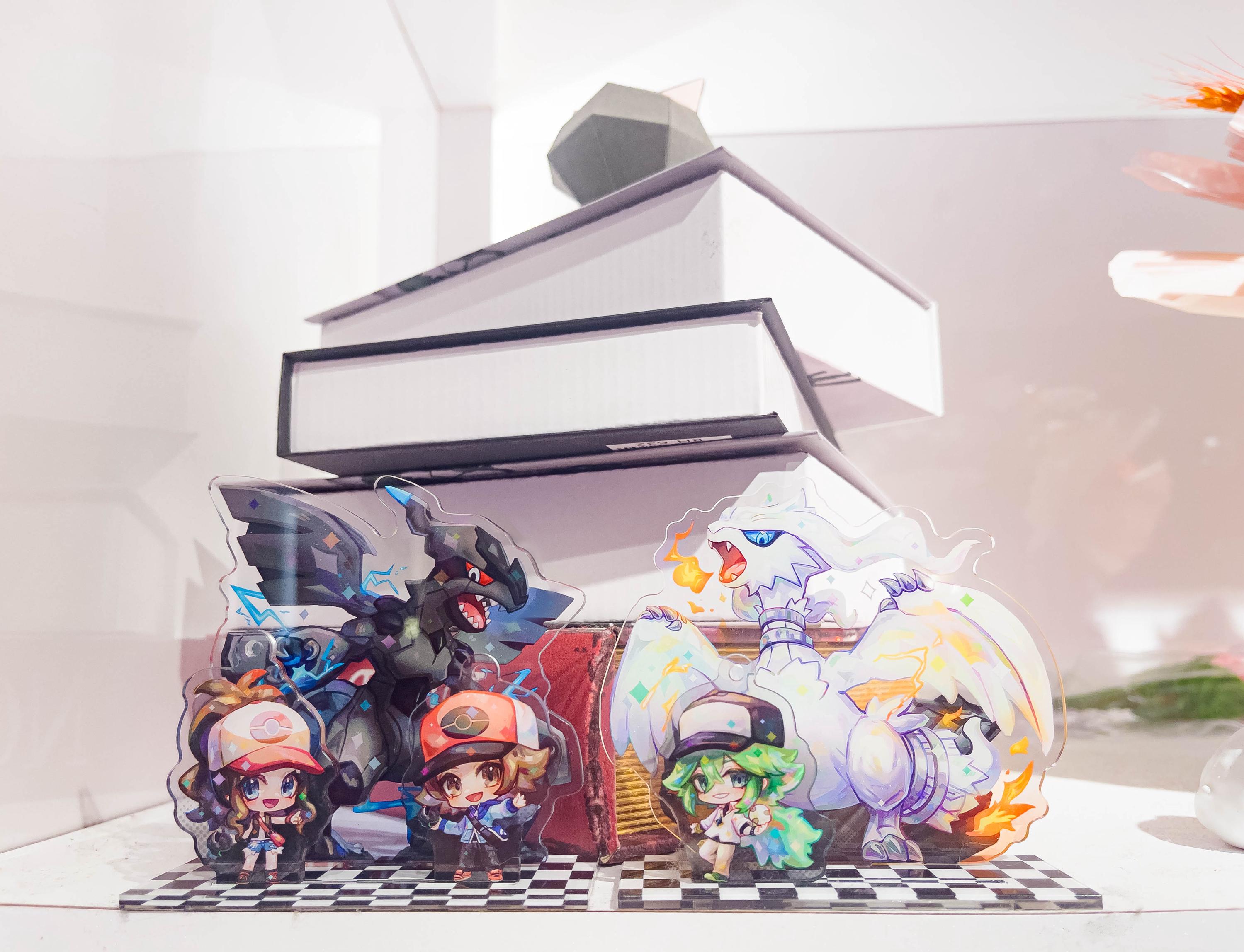 N&レシラム アクリルスタンドキーホルダー ポケモンセンター限定