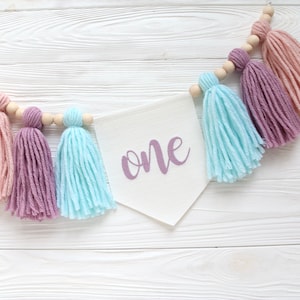 Little Mermaid Girl&#39;s Birthday high chair banner, Under The Sea cake smash Garland, Yarn Tassel bunting, Baby Girl Party Decor