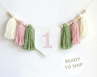 Girl 1st Birthday Banner, Spring greenery high chair banner, Light pink girl's birthday, Yarn tassel garland, Cake Smash Backdrop Banner