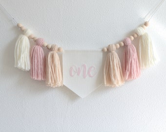 Kinderstoelbanner verjaardag meisje, pastelroze cake smash slinger, kwastgors, decor boho 1e verjaardag