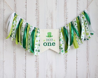 Patrick's Day Birthday, Shamrock High Chair Banner, Lucky One Cake Smash, St.Patrick's day decor, Birthday Photo Prop, 1st Birthday Party