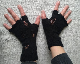 Gothic Unisex Torned Arm Warmers, Emo Fingerless Gloves with Holes, Halloween Witch Costume Mittens, Anime Style