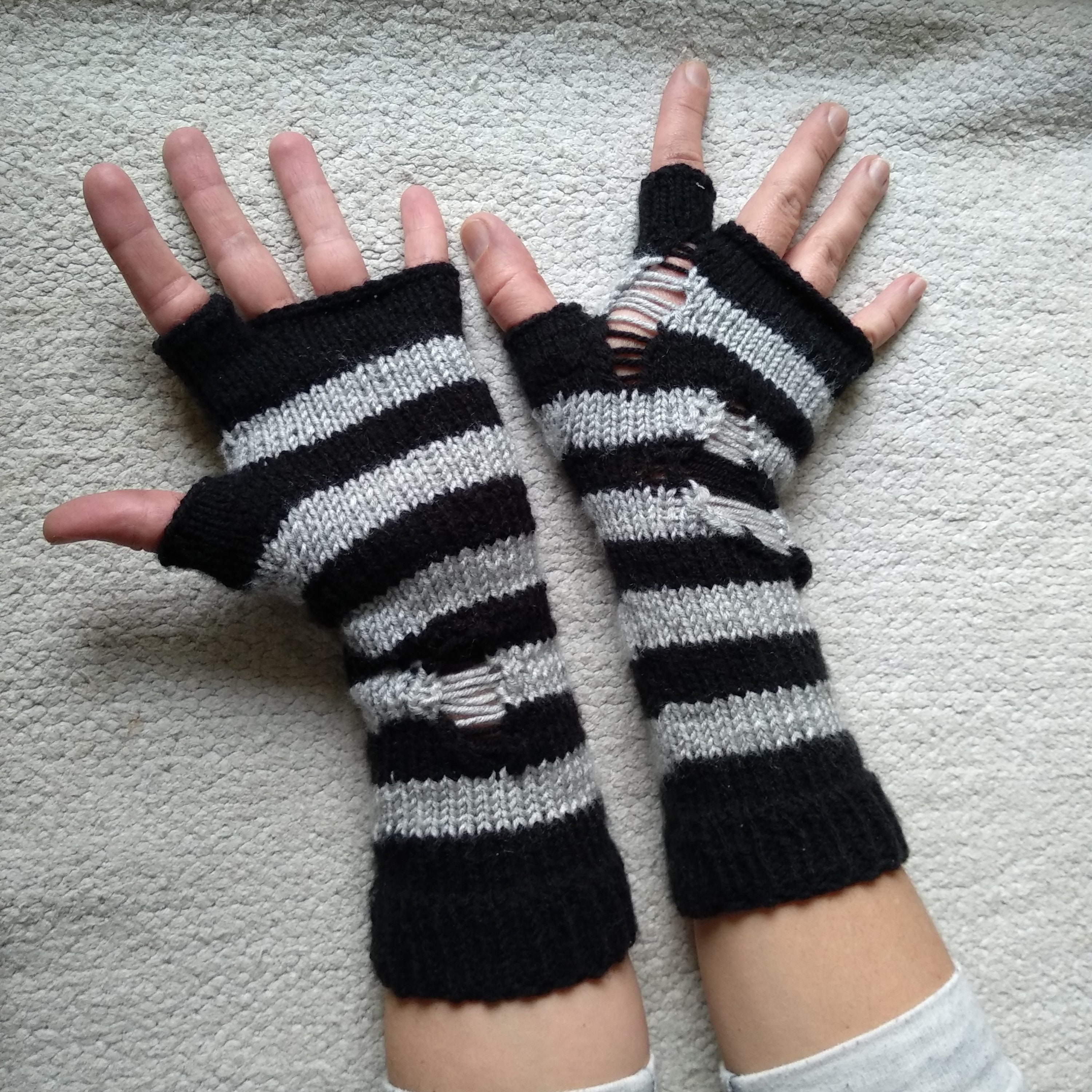 Striped unisex Gray Arm Warmers, Emo Fingerless Gloves with Holes, Gothic Torned Mittens, Anime Clothing, Halloween Costume
