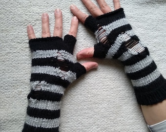 Striped Unisex Gray Arm Warmers, Emo Fingerless Gloves with Holes, Gothic Torned Mittens, Anime Clothing, Halloween Costume