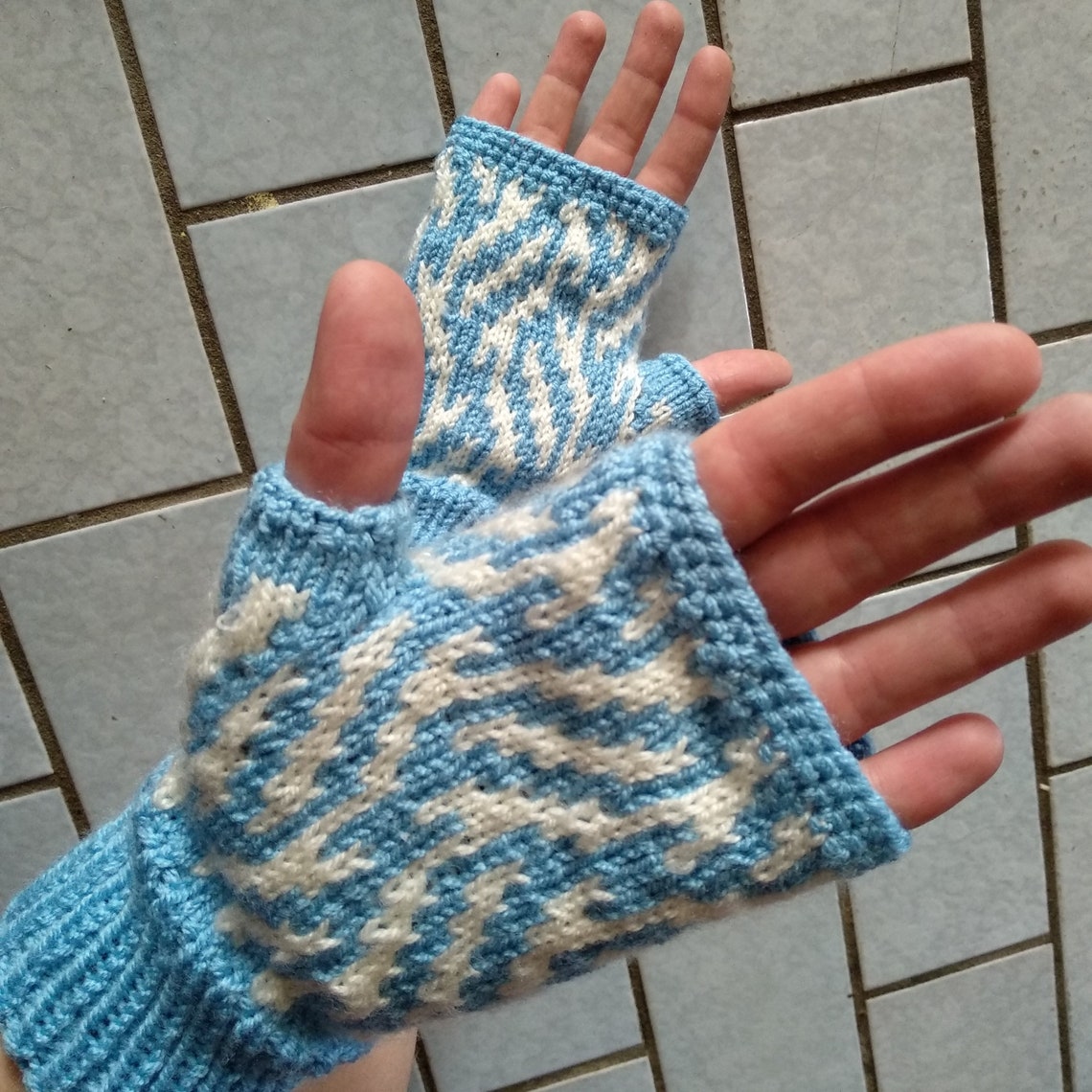 Blue white pattern arm warmers woman size M Etsy
