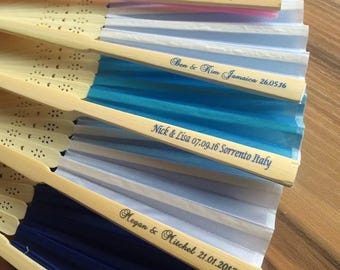 Personalisierte Hochzeitsfächer, Seiden Fächer, gravierte Fächer, GastGeschenk, jeder Fächer kommt mit einer Organza Tasche