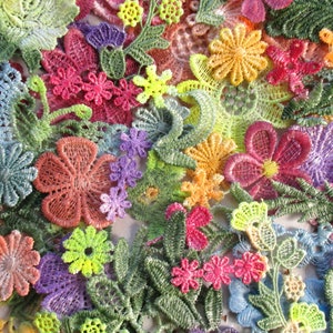 Handgefärbtes Venise Lace Kit, Spitzen Applikationen, Crazy Quilt Lace Packung, Inspiration Kit, Lace Embellishment Pack #30 16 Stück