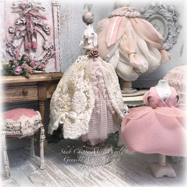 Entrechats - Tutu long bohème , dance ballet classique, fixe sur son présentoir - Mode accessoire - Objet déco - Dollhouse 1/12e - OOAK