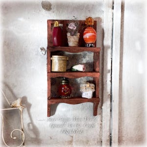 Camargue - Kleines Regal für Töpfe und Flaschen - Dekoobjekt - Shabby Chic - Puppenhaus 1/12 - OOAK