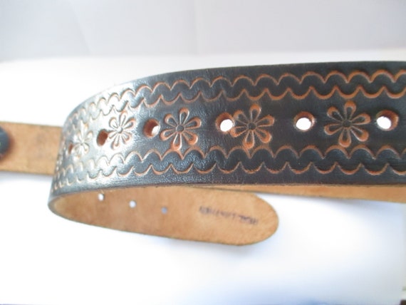 Vintage Genuine, embossed Leather Belt and Wester… - image 2