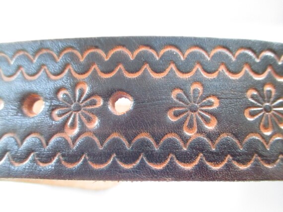 Vintage Genuine, embossed Leather Belt and Wester… - image 3