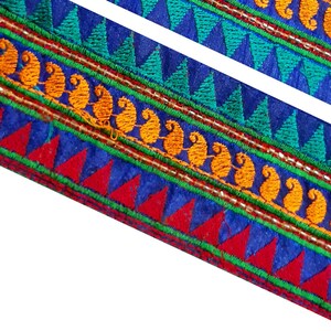 Vintage Indian Bollywood Sari Border Indian Silk Saree Trim Embroidered Ribbon Decorative Traditional Ethnic Lace Hem Patch  DIY Wall Decor