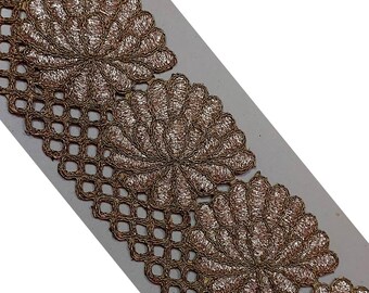 Vintage Hand Crafted Golden Cut Work Floral Sari Border, Used Sewing DIY Fabric Trim, Women Ribbon Sari Border, Wholesale Trim, Sari Trim