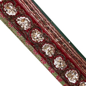 Vintage Indian Border Trim Ribbon Saree Trimming Handmade Antique Embroidered Lehenga Hem Lace Patch Cloth Strip Ethnic Decor SG90