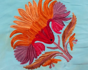 Hand Embroidered patches Flower Bouquet Applique custom patches embroidered patch for backpack Journal scrapbook sew on retro patch