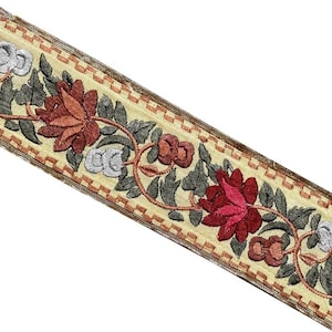 Indian Vintage Sari Pizzo Bordo Trim Nastro cucito Ampio floreale Orlo Patch Seta Saree Strip Cloth Applique Patch Ricamato Finiture floreali SBS08