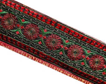 Vintage Embroidered Sari Border, Used Sewing Patchwork Fabric Trim, Women Ribbon Sari Border, Wholesale Trim, Sari Trim SG311