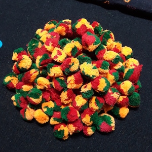 POM POMS en laine 1 », pompons moelleux multicolores, fournitures artisanales faites à la main, Pom Pom Ball, laine ronde Pom Pom, party decor Art Supplies 50 +