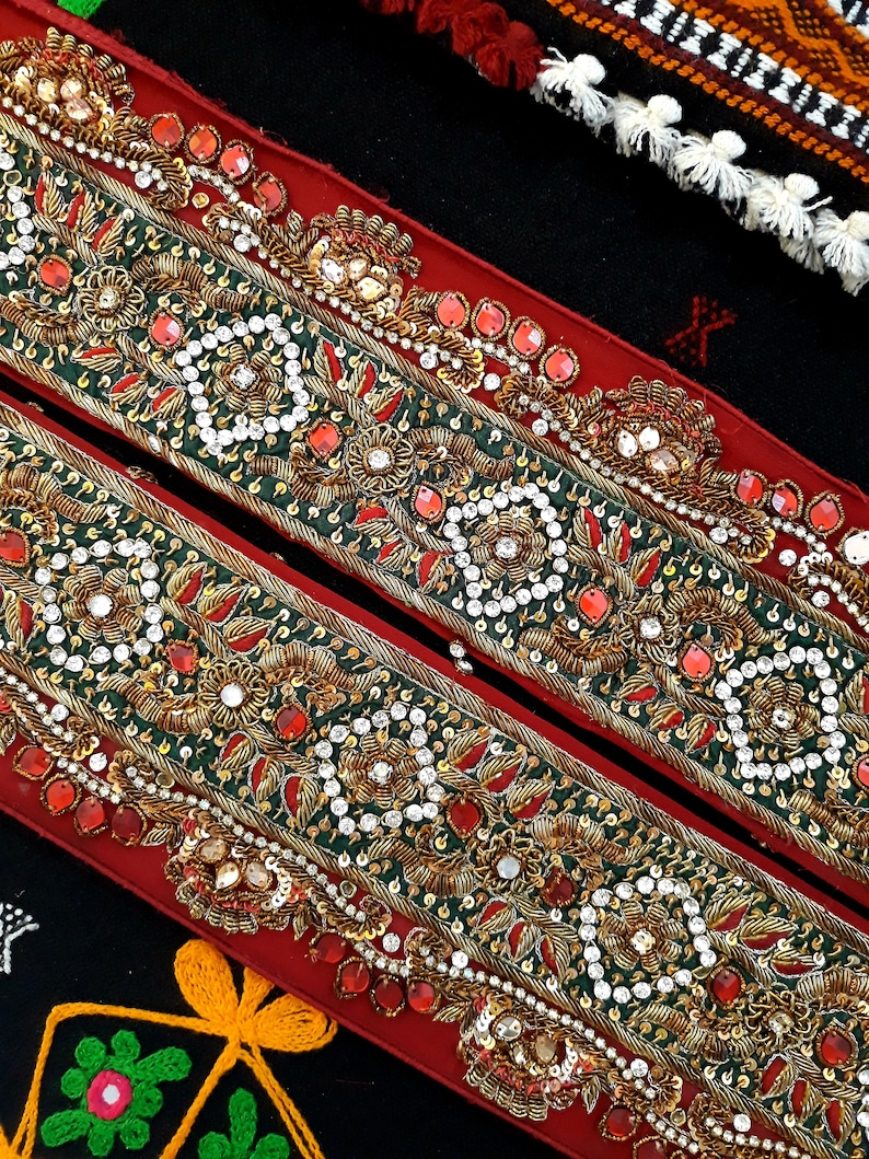 Vintage Saree Border India Decorative Trim Antique Embroidered Ribbon Silk Sari Lace Trimmings Decor Cloth Tape Hem Patch Applique ANI112