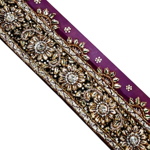 Vintage Indian Border Trim Ribbon Saree Trimming Fatto a mano Antico Ricamato Lehenga Hem Pizzo Patch Cloth Strip Ethnic Decor SI35