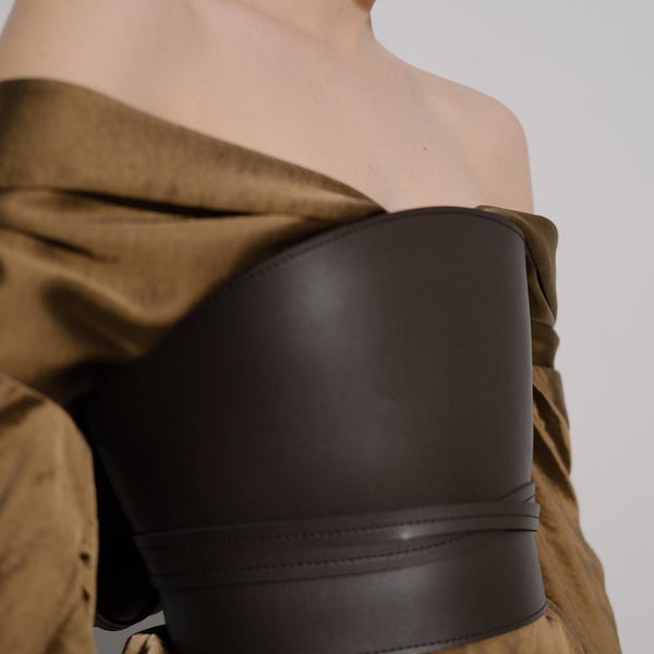 Wide Brown Vegan Leather Corset Belt: Plus Size Chic Accessory