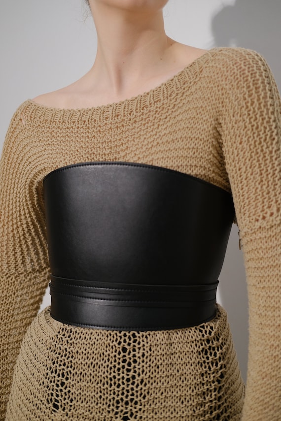 Wide Vegan Leather Corset Belt: Eco-friendly Black Waist  display picture 3