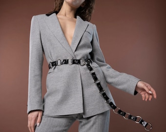 Black Leather Ring Belt: Edgy Goth Punk Style Accessory