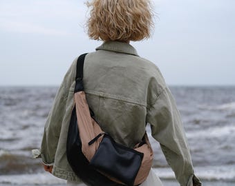 Vegan Leather Crossbody Bag: Foldable Half Moon Shoulder Bag