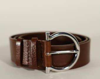 Handmade Vegetable-Tanned Leather Belt: Women's Elegant Waist Belt