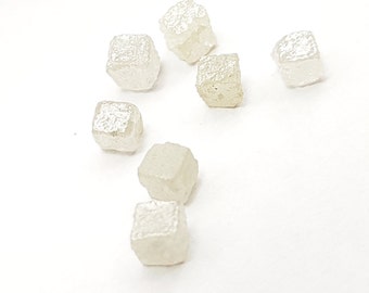 Diamant Brut Naturel 2.04 Ct - Couleur Gris-blanc I3, Brut Industriel, Origine Inde