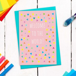 Nouveau bébé mignon et coloré | Nouveau bébé fille | carte de voeux de jumeaux | Bienvenue dans le monde | Cartes de vœux modernes | carte bébé rose | Vous êtes aimé