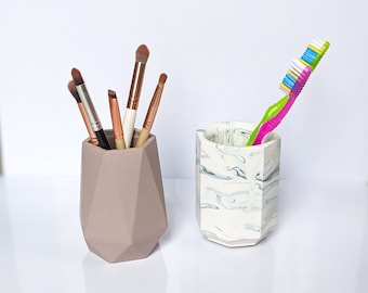 Toothbrush holder for modern bathroom decor, aesthetic gift for girlfriend, pen pot for desk organisation, makeup brush holder for vanity