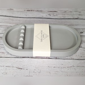 nail tool tray with rest, oval manicure organiser dish for nail or lashes tech gift, aesthetic desk decor pen storage