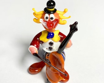 Clown playing the bass, Murano glass Clown double bassist lampworked in Venice by Umberto Ragazzi.