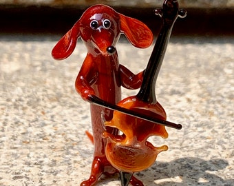 Dachshund wiener dog playing the bass, Murano glass animals playing musical instruments, hand made in Venice by Umberto Ragazzi