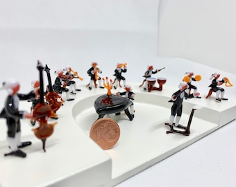 Hele orkestmusici miniaturen. Murano glazen concertspelers beeldjes, authentiek uit mijn lab in Venetië.