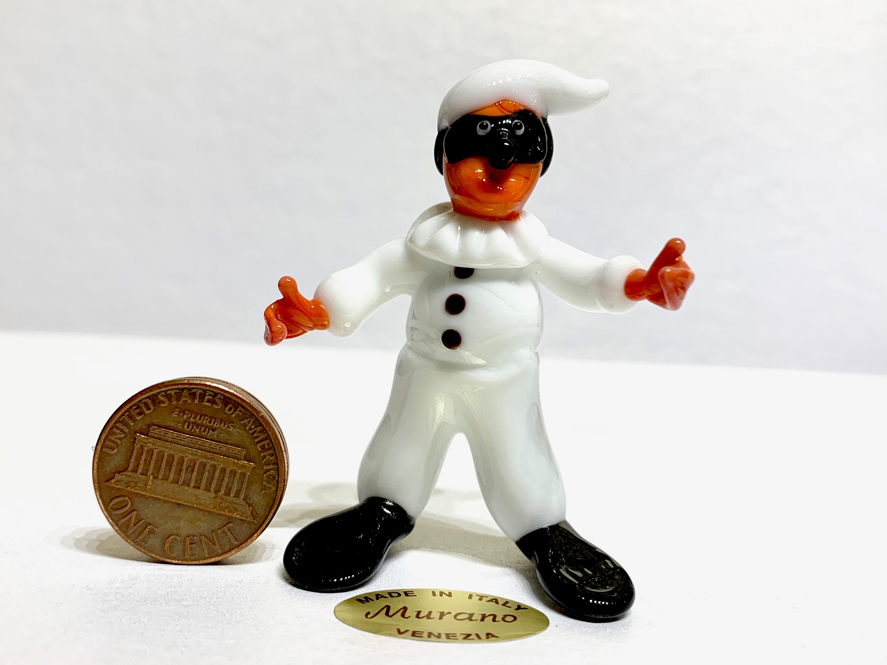 Murano glass Pulcinella mask, Commedia and carnival character figurine, sculpture made in Venice by Umberto Ragazzi