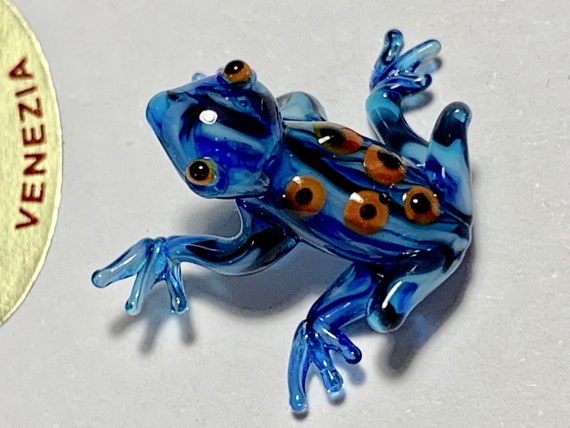 Micro Glass Frogs Figurines Made in Venice With Murano Glass