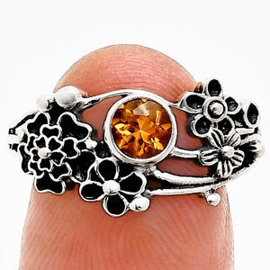 Floral Gemstone Sterling Silver Ring: Vintage Boho Flower Jewelry