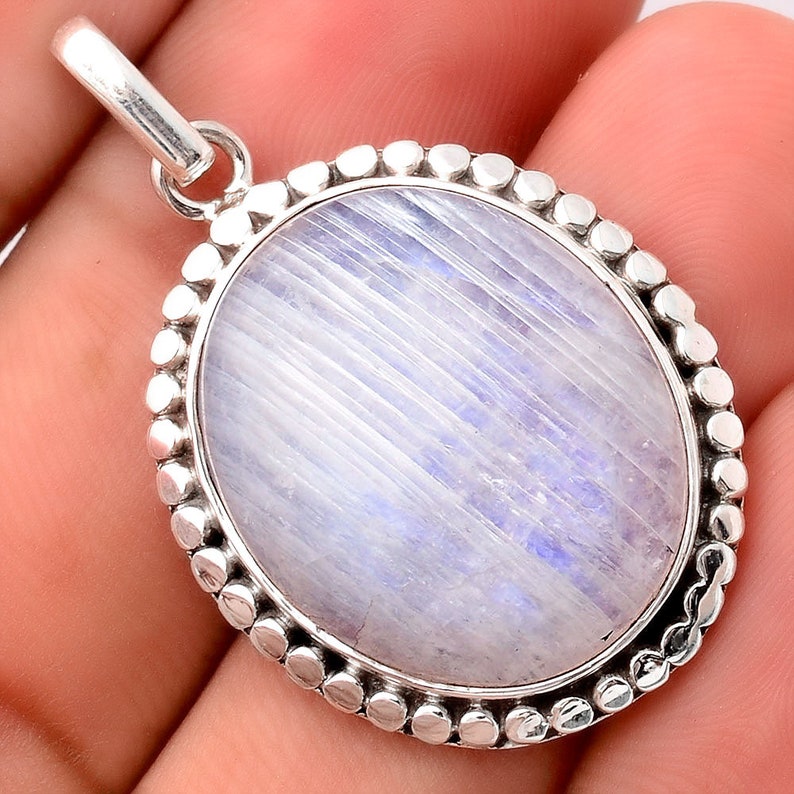 Natural Rainbow Moonstone India 925 Sterling Silver Pendant Jewelry SDP70009