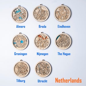 Ville des Pays-Bas Ornement de carte, Maison Ornement de Noël en bois, Cadeau de pendaison de crémaillère, Nouvel ornement de maison, Cadeau de Noël, Cabane