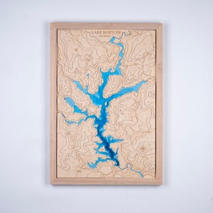 3D HOUT Lake Burton Georgia Mountain + Lake meerlaags| Bathymetrische en topografische kaart | Cabin House Wall Art, Inwijdingsfeest, kerstcadeau
