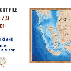 Puede incluir: Un archivo de corte láser de un mapa náutico de Pine Island, Florida. El mapa está en un marco de madera y muestra la costa, las vías navegables y las profundidades del agua. El archivo está disponible en formatos SVG, AI y PDF. El vector del archivo tiene 9 capas.