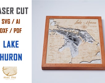 Puede incluir: Mapa de madera del lago Hurón cortado con láser en un marco de madera natural. El mapa está detallado con líneas de contorno e incluye el texto "Lake Huron".