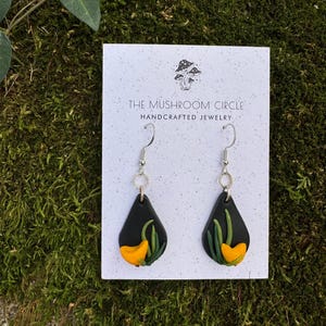 Champignonoorbellen cantharellen | Paddenstoeloorbellen | Oorbellen van polymeerklei | Lichtgewicht oorbellen | Handgemaakte sieraden | Statementoorbellen