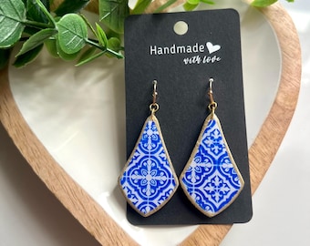 Santorini inspired earrings/ polymer Clay earrings/ handmade/ gift ideas/gifts for her/handmade jewelry/ accessories/ blue/ earrings/Greece