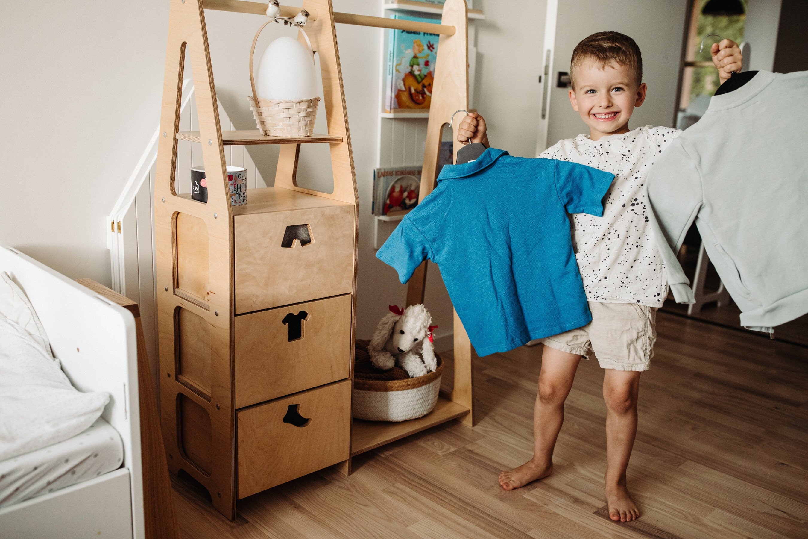 Penderie pour enfants Penderie Montessori Penderie en bois Penderie avec cadre en bois Penderie pour tout-petits Penderie avec tiroirs Meubles pour en